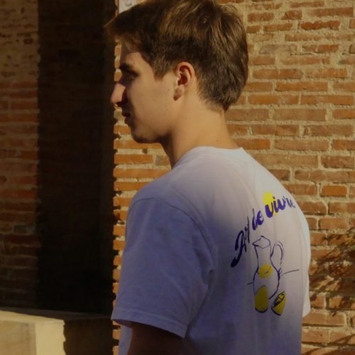 a8a2c7a9-becf-4818-b180-69b08980ce41